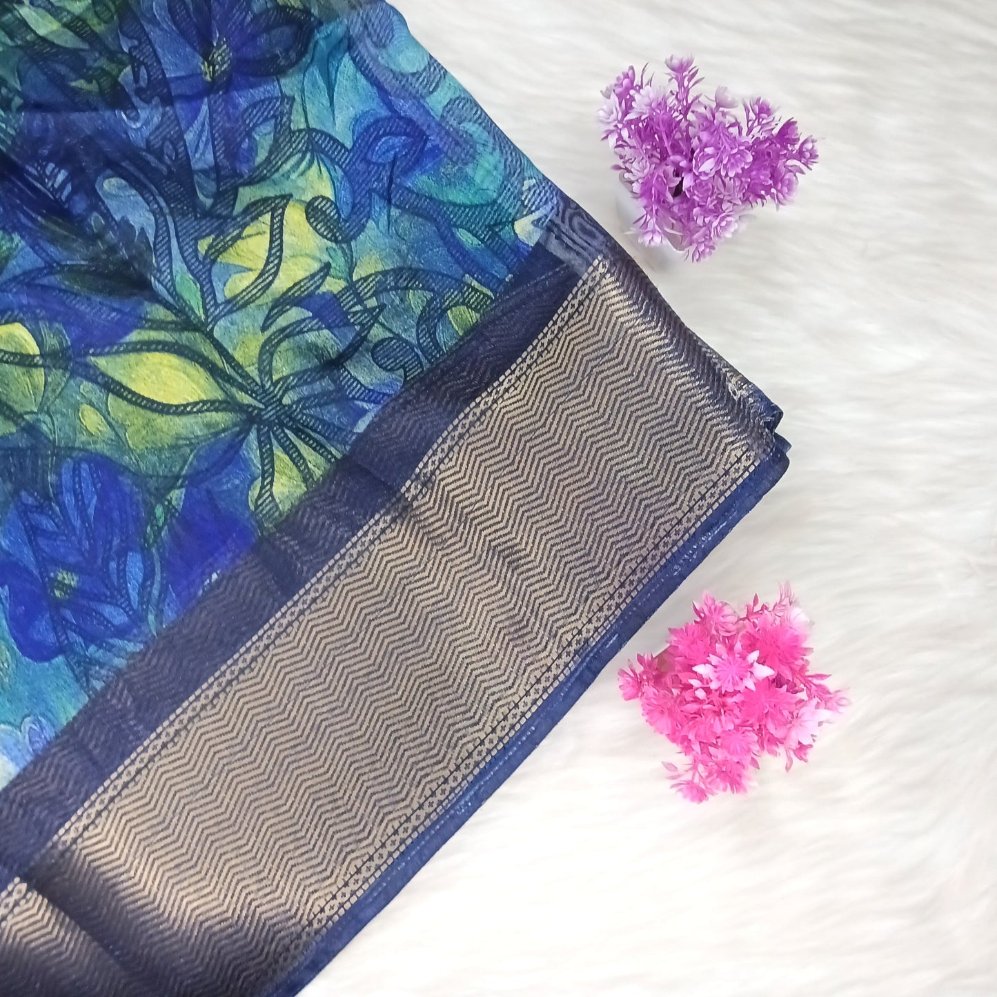 Dola Floral Pattern Saree | Shanthi Boutique
