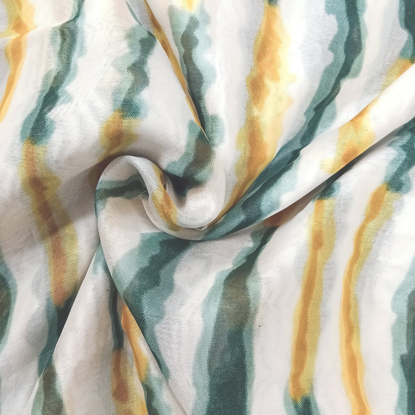 Dola Stripes Saree | Shanthi Boutique