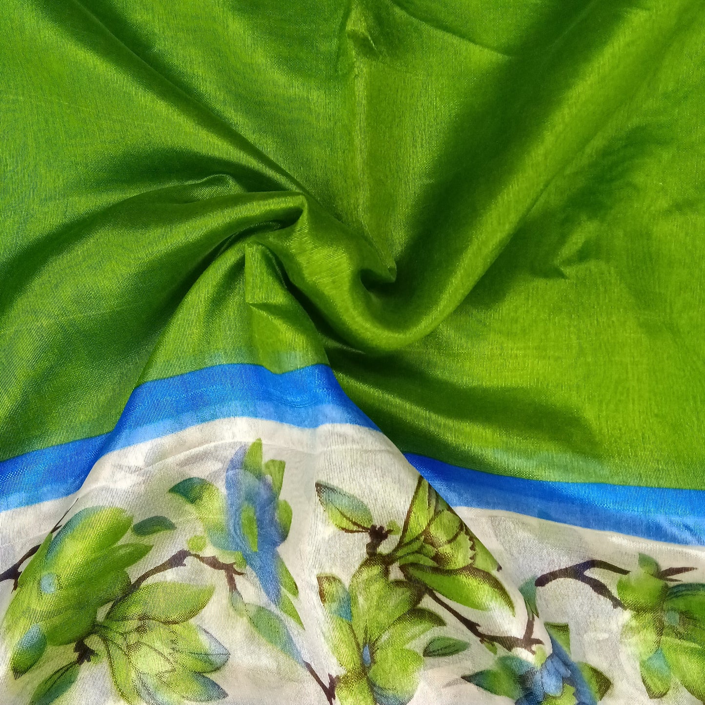 Dola Floral Pattern Saree | Shanthi Boutique