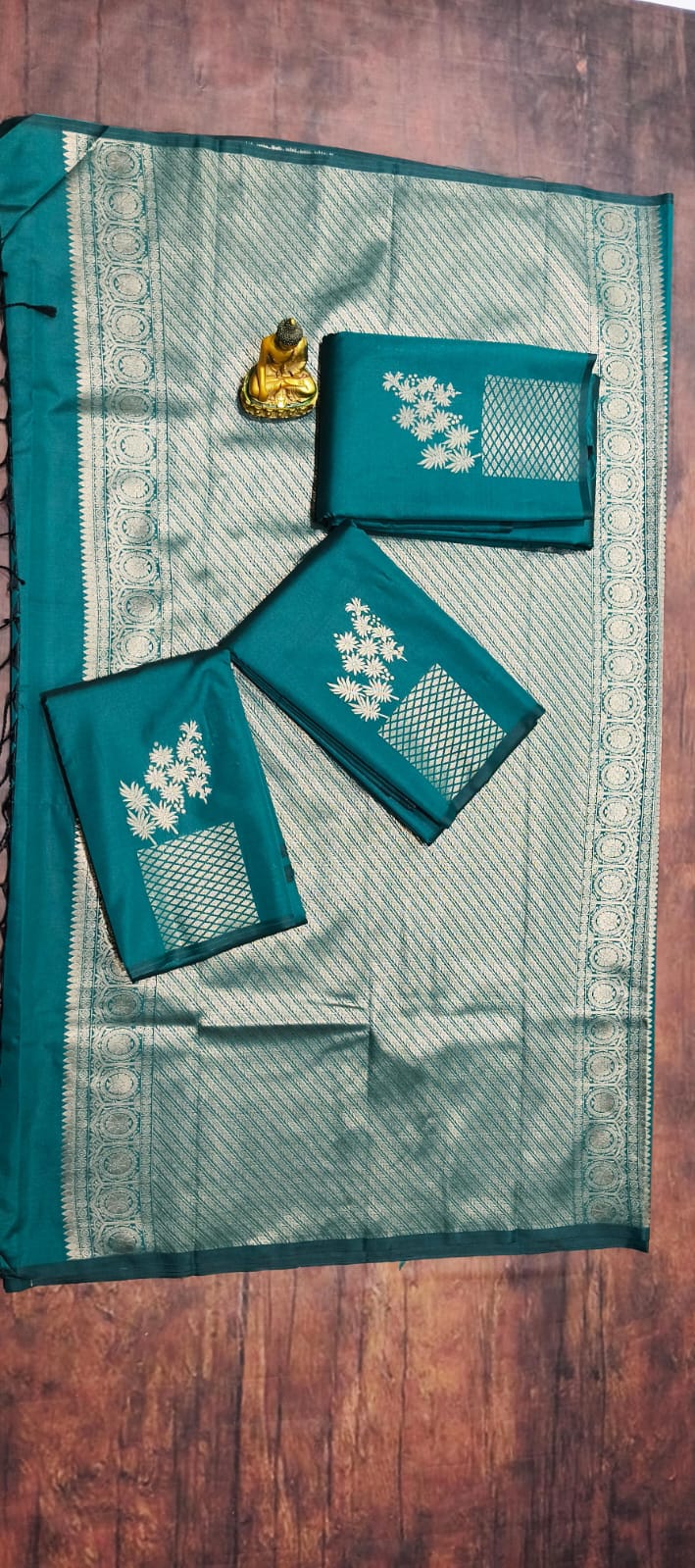 Border Less Saree | BL01