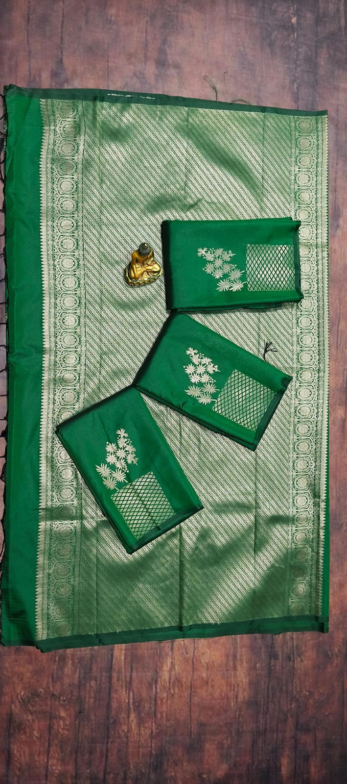 Border Less Saree | BL01