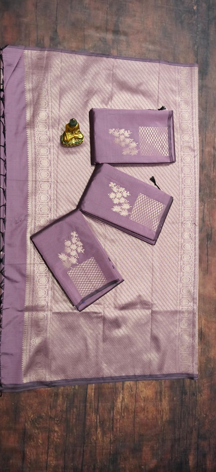 Border Less Saree | BL01