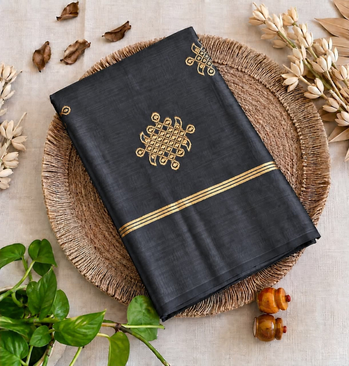 Grey Kolam soft silk saree with zari weaving Main image