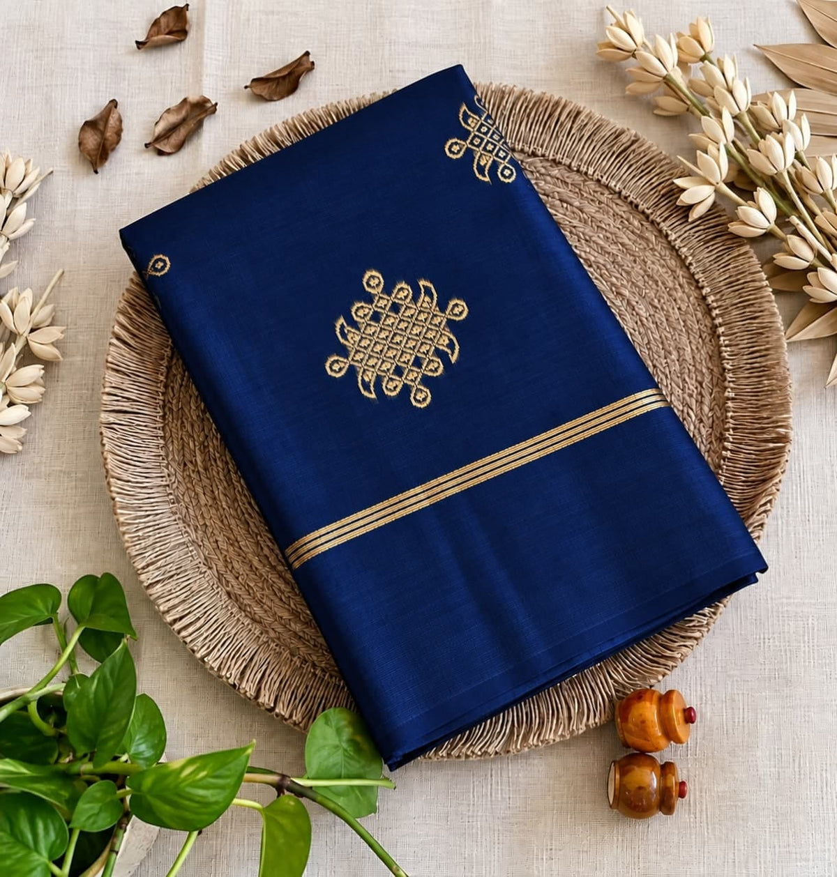 Navy Kolam soft silk saree with zari weaving