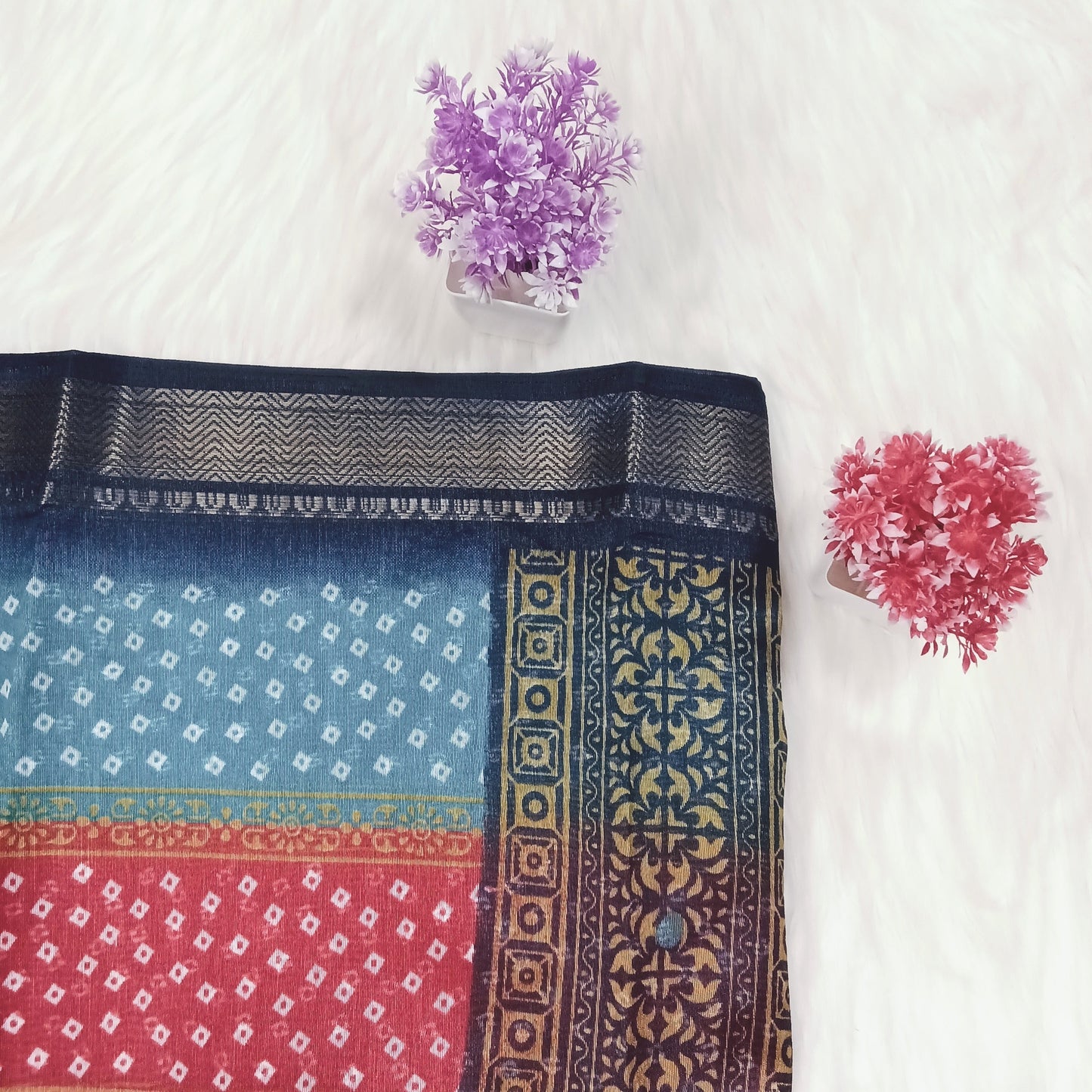 Dola Dots Saree | Shanthi Boutique