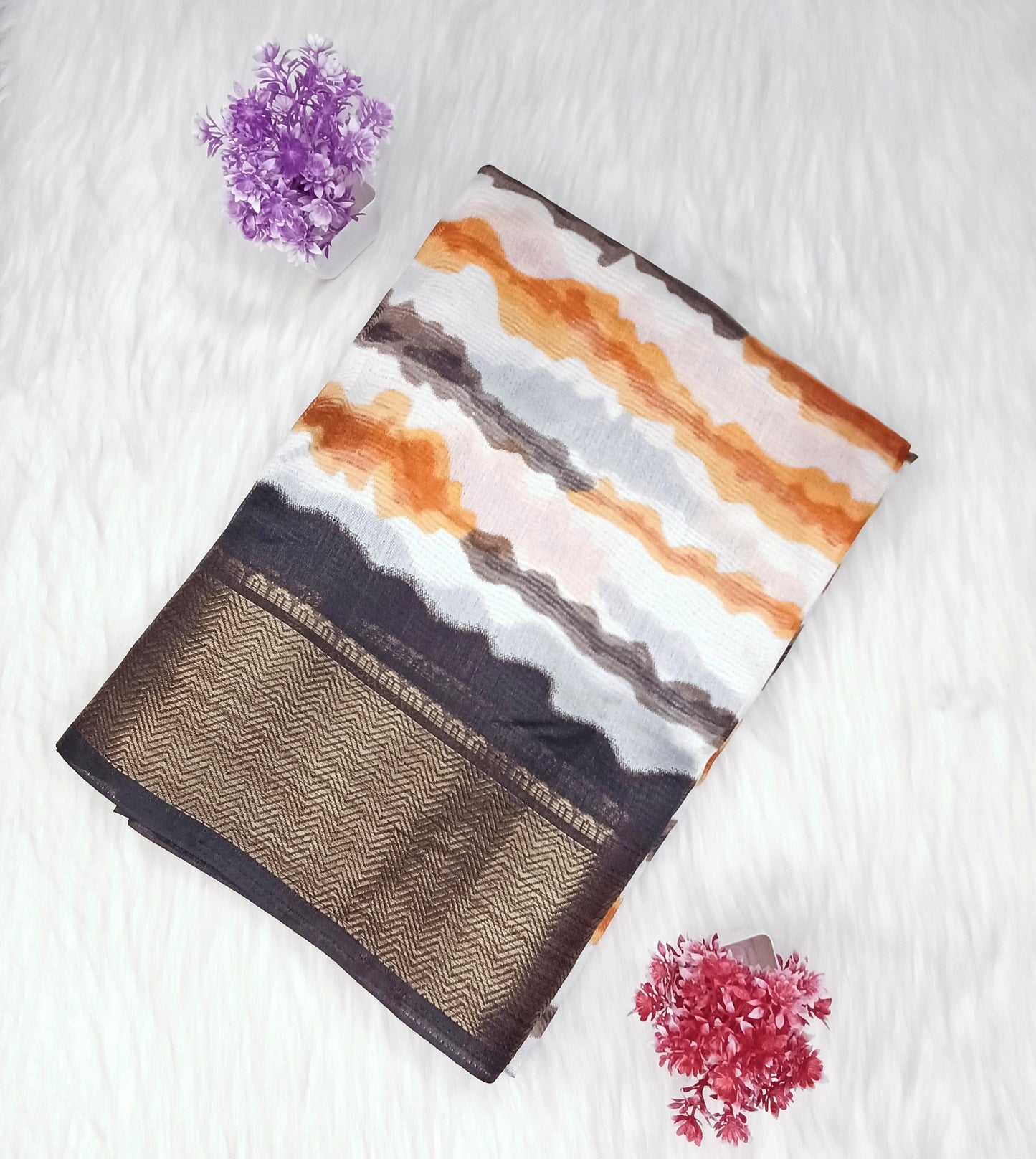 Dola Stripes Saree | Shanthi Boutique