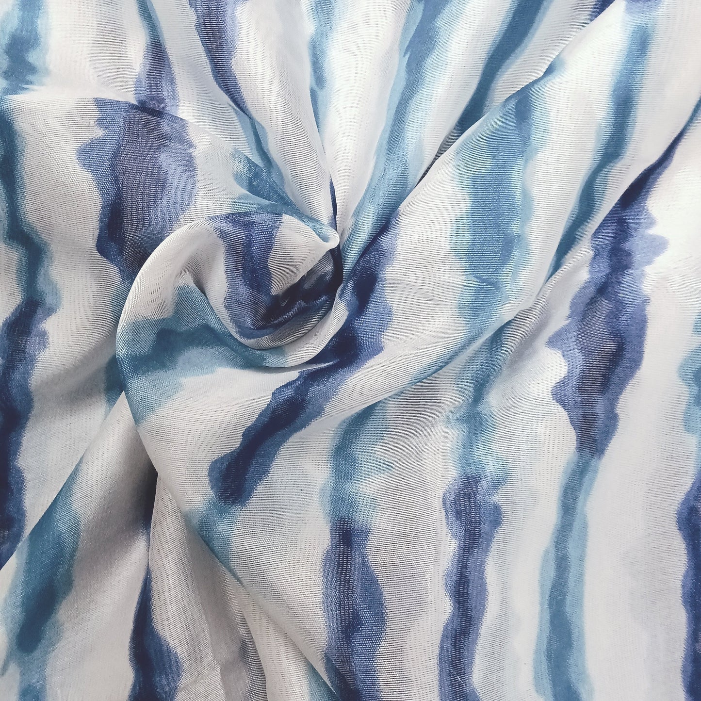 Dola Stripes Saree | Shanthi Boutique