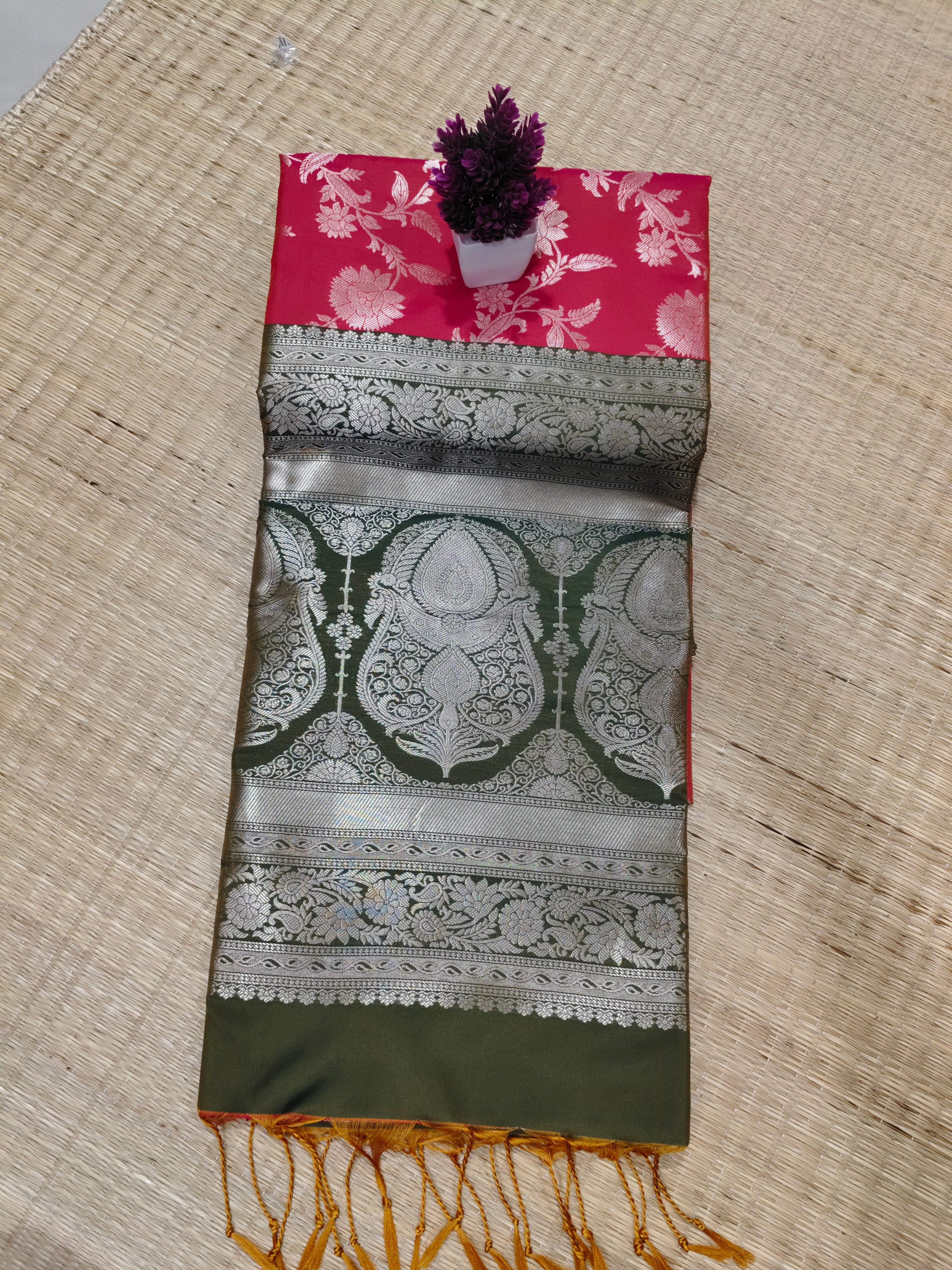 Zari Woven Soft Silk | SBZWS014