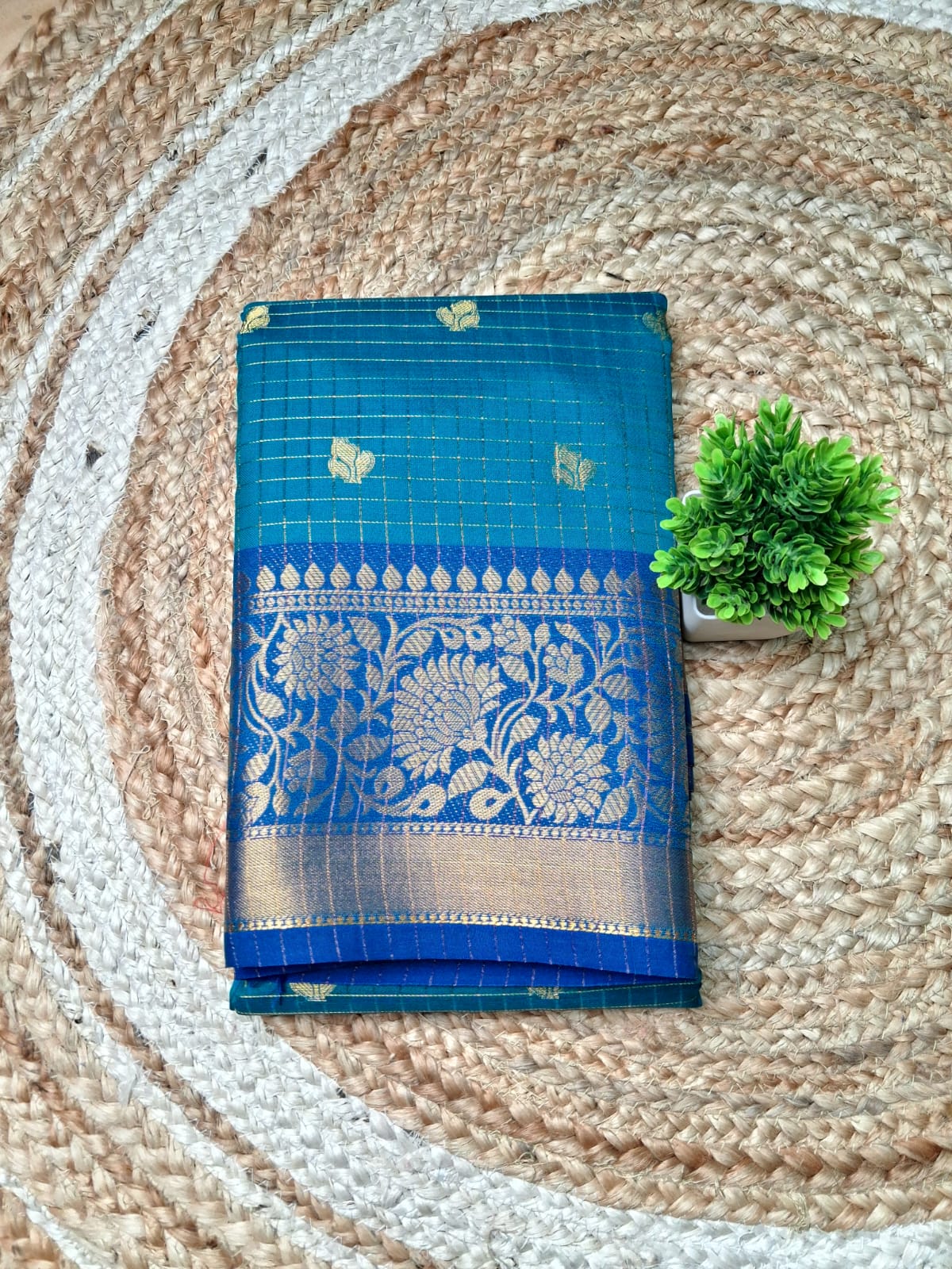 Vairaoosi Checks Saree @ ₹750 | Sky blue